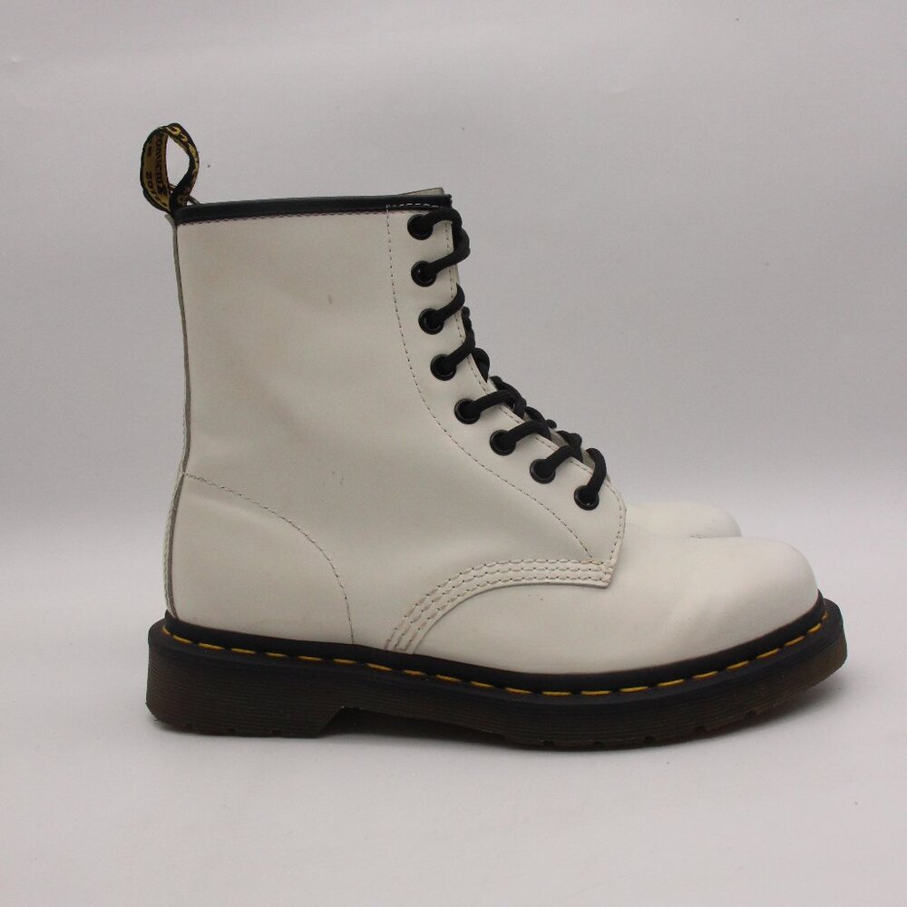 Doc Dr Martens 11822 Women's 7 White Leather 8 Eye Lace Up Combat Ankle Boots